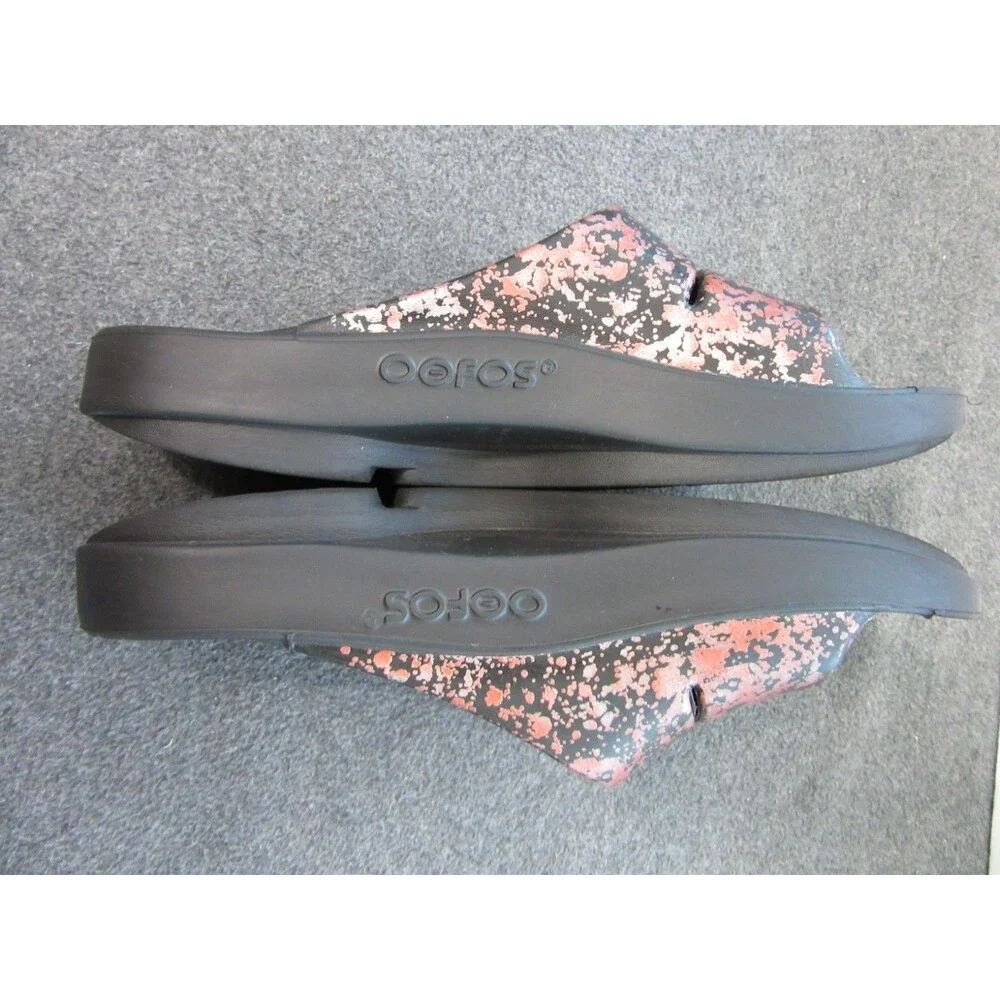 OOFOS Unisex Sandal Size M7 W9 EU40 Red Shimmer OOahh Sport Recovery Slide